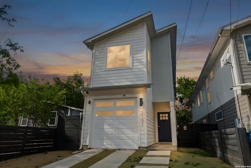 2107 Schley Ave, San Antonio, TX, 78210 | Card Image