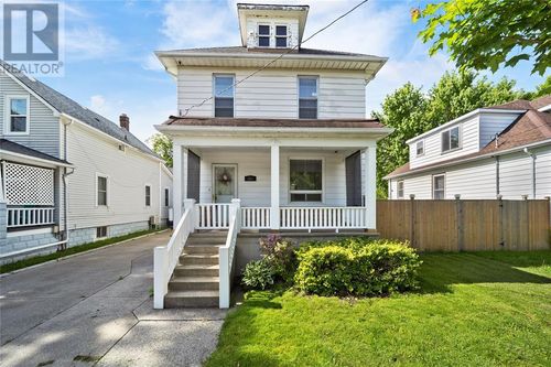 361 Devine St, Sarnia, ON, N7T1V2 | Card Image