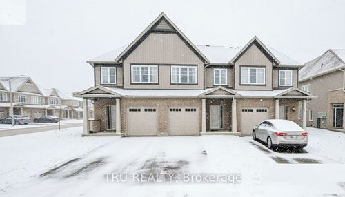 130 Eric Maloney Way, Ottawa, ON, K1T0R1 | Card Image
