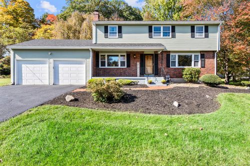 10 Butternut Dr, Bloomfield, CT, 06002-1639 | Card Image