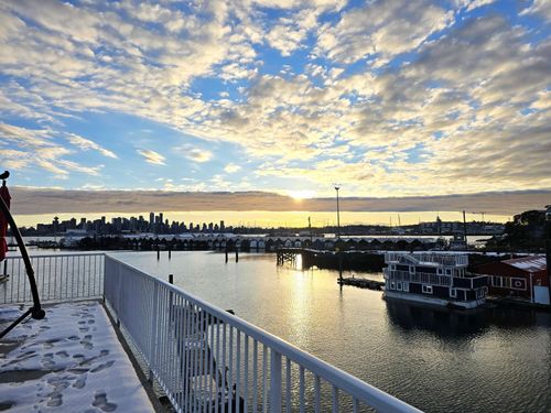 gnb20-415 W Espl, North Vancouver, BC, V7M | Card Image