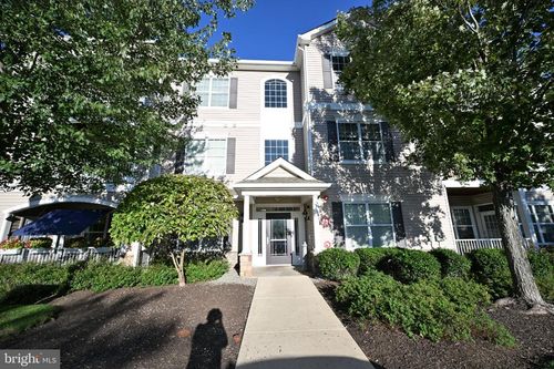 1016 Timberlake Dr, Ewing, NJ, 08618-1462 | Card Image