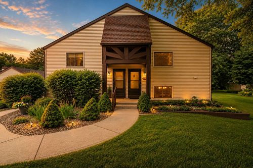 1253 Millpond Rd, Valparaiso, IN, 46385 | Card Image