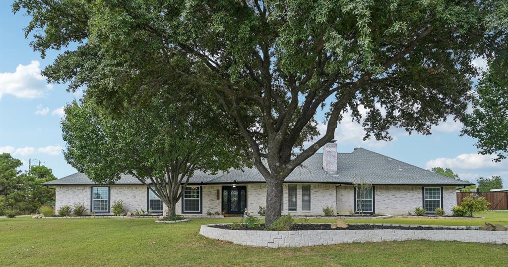Meadow Ln, Sachse, TX 75048