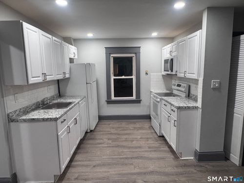 2nd-floor-apt-95 New Canaan Avenue, Norwalk, CT, 06850 | Card Image