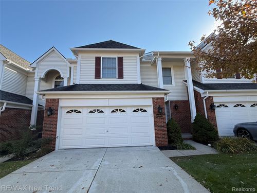 41865 Yeats Dr, Novi, MI, 48377-2889 | Card Image