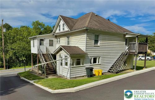 1368 Five Points Richmond Rd, Bangor, PA, 18013-9524 | Card Image