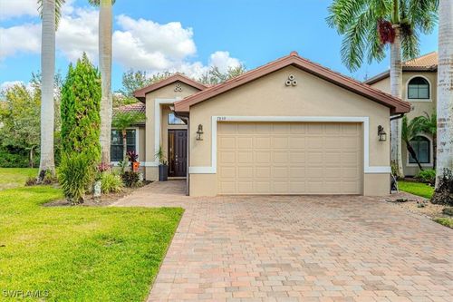 7859 Bucks Run Dr, NAPLES, FL, 34120-3904 | Card Image