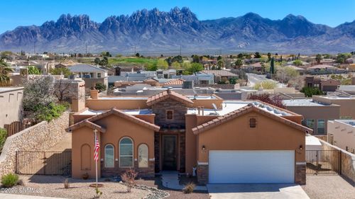 3068 Chippewa Summit Dr, Las Cruces, NM, 88011-5268 | Card Image