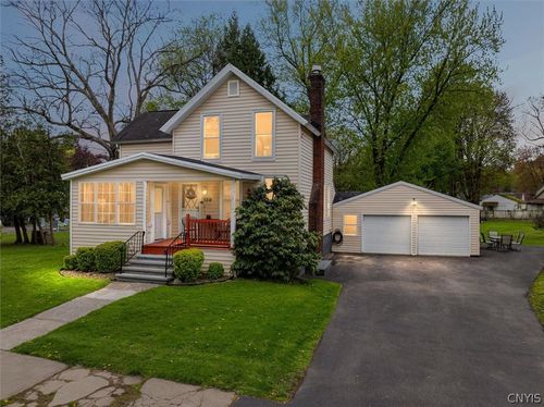 129 Seward Ave, Utica, NY, 13502-5748 | Card Image