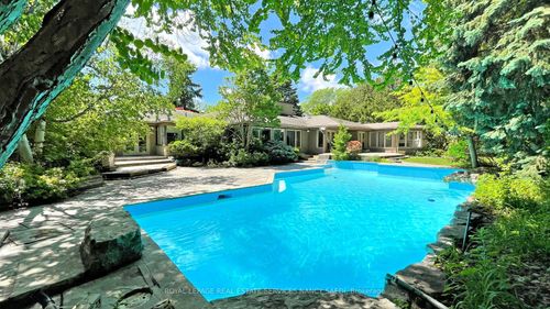 62 Wimpole Dr, North York, ON, M2L2L3 | Card Image