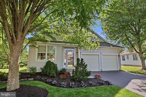 8 Tupelo Ln, LANGHORNE, PA, 19047-3406 | Card Image