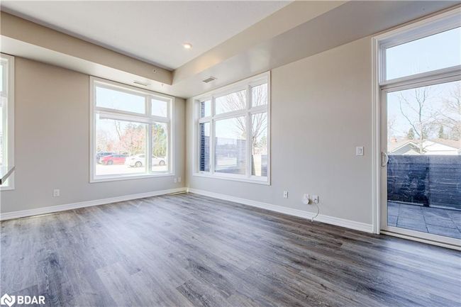 109 - 457 Plains Rd E, House attached with 2 bedrooms, 2 bathrooms and 1 parking in Burlington ON | Image 17
