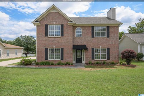 105 Ivy Cir, Pelham, AL, 35124-1998 | Card Image