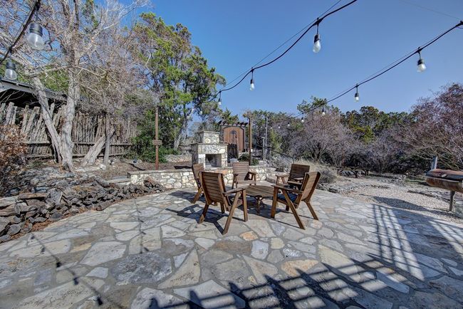 205 Cedar Cliff Loop, Home with 3 bedrooms, 2 bathrooms and 1 parking in Hunt TX | Image 14
