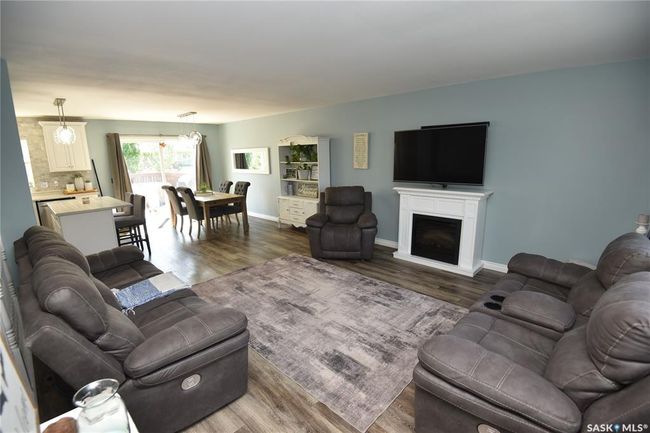 113 6 Th St E, House other with 5 bedrooms, 2 bathrooms and 4 parking in Nipawin SK | Image 4