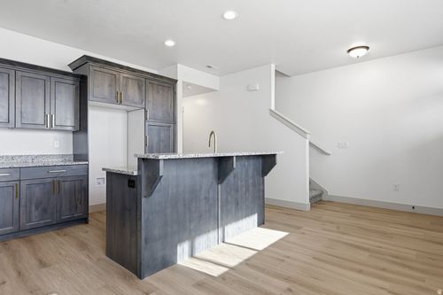 862 E 250 N, Hyrum, UT, 84319-3108 | Card Image