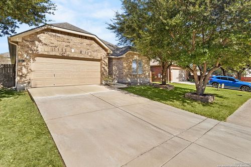 570 American Flag, Schertz, TX, 78108-2324 | Card Image