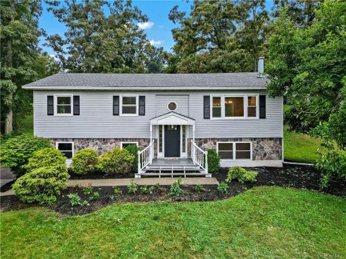 251 Pleasant Ridge Road, Beekman, NY, 12570 | Card Image