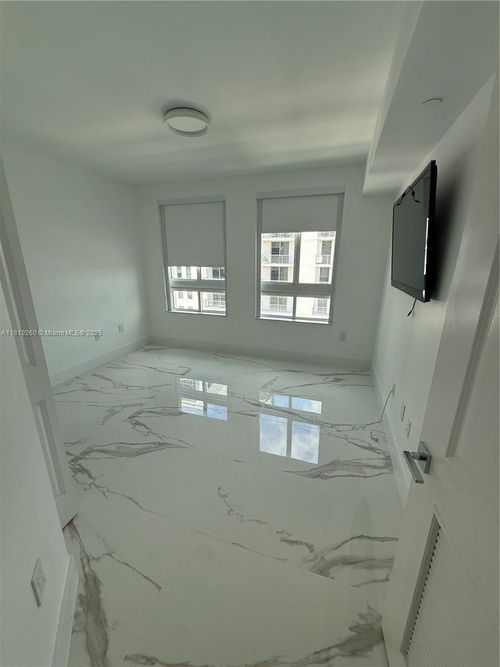 apt-2011s-7350 Sw 89th St, Miami, FL, 33156-7761 | Card Image