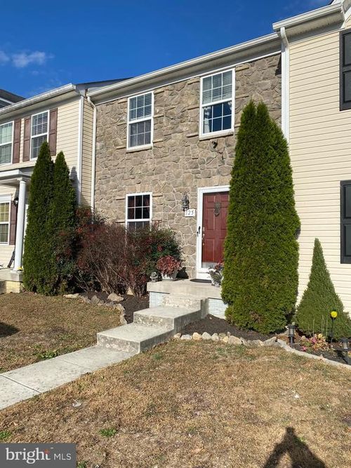 125 Carnegie Links Dr, MARTINSBURG, WV, 25405-5778 | Card Image