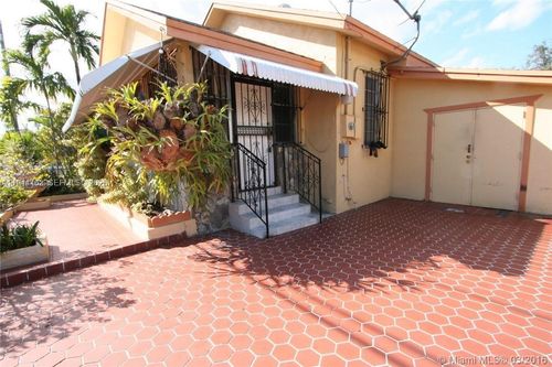 1119 Sw 9th St, Miami, FL, 33130-3607 | Card Image