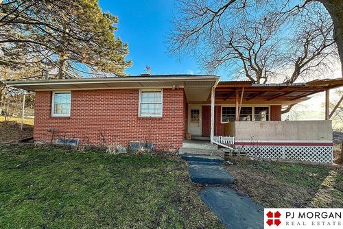 5225 Fowler Ave, Omaha, NE, 68104-2241 | Card Image