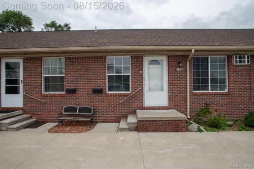 1518 Hanover St, Lincoln Park, MI, 48146-1714 | Card Image