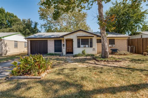 583 Wind River Dr, Duncanville, TX, 75116-2411 | Card Image