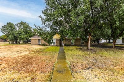 101 Stones Court, House other with 3 bedrooms, 2 bathrooms and null parking in Waxahachie TX | Image 1