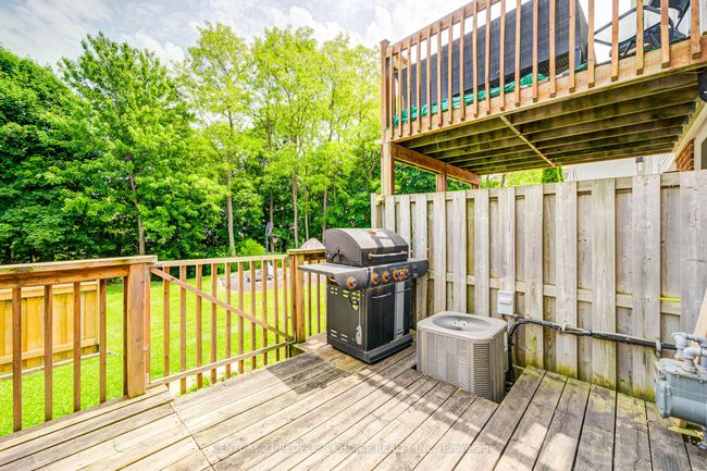 83 Corey Cir, Condo with 3 bedrooms, 3 bathrooms and 1 parking in Georgetown ON | Image 44