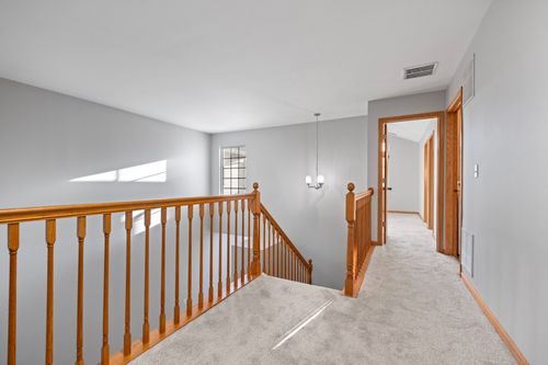 2247 Stoughton Dr, Aurora, IL, 60502-6247 | Card Image