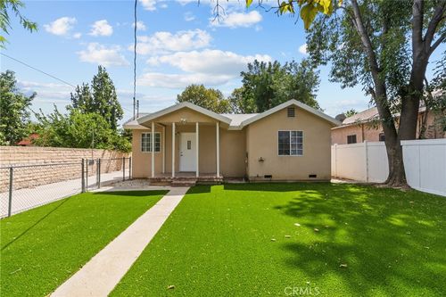 6906 Alabama, Canoga Park, CA, 91303 | Card Image