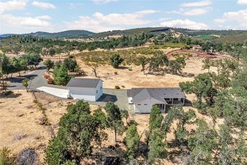 18522 Rock Ridge Ct, Hidden Valley Lake, CA, 95467 | Card Image
