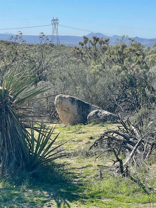 640 Tierra Del Sol Rd, Boulevard, CA, 91905-9643 | Card Image