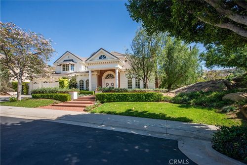 9506 Hunt Club, Chatsworth, CA, 91311 | Card Image
