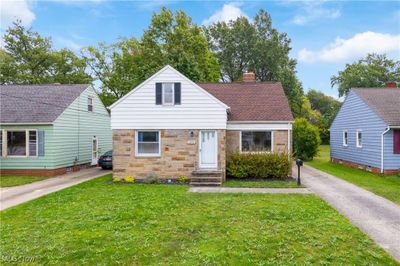 1255 Richmond Road, House other with 3 bedrooms, 2 bathrooms and null parking in Lyndhurst OH | Image 1