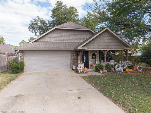 4809 27th St, Fort Smith, AR, 72901-8138 | Card Image