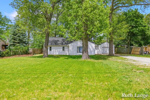 1640 Mclaughlin Ave, Muskegon, MI, 49442-4226 | Card Image