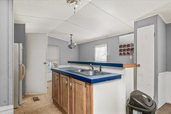 130 Ridge Rd, House other with 3 bedrooms, 2 bathrooms and 4 parking in Lancing TN | Image 15