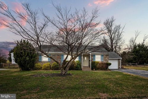 2039 Berkley Rd, West Norriton, PA, 19403-3153 | Card Image