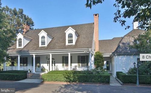 8 Chase Hollow Rd, HOPEWELL, NJ, 08525-9735 | Card Image