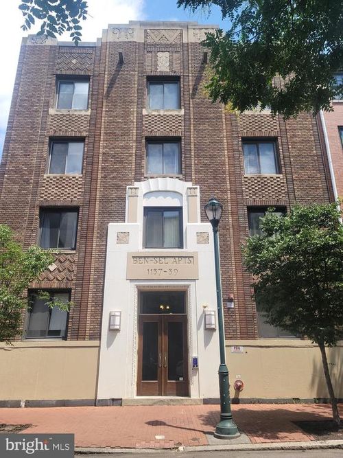apt-304-39-1137 Pine St, PHILADELPHIA, PA, 19107-6050 | Card Image
