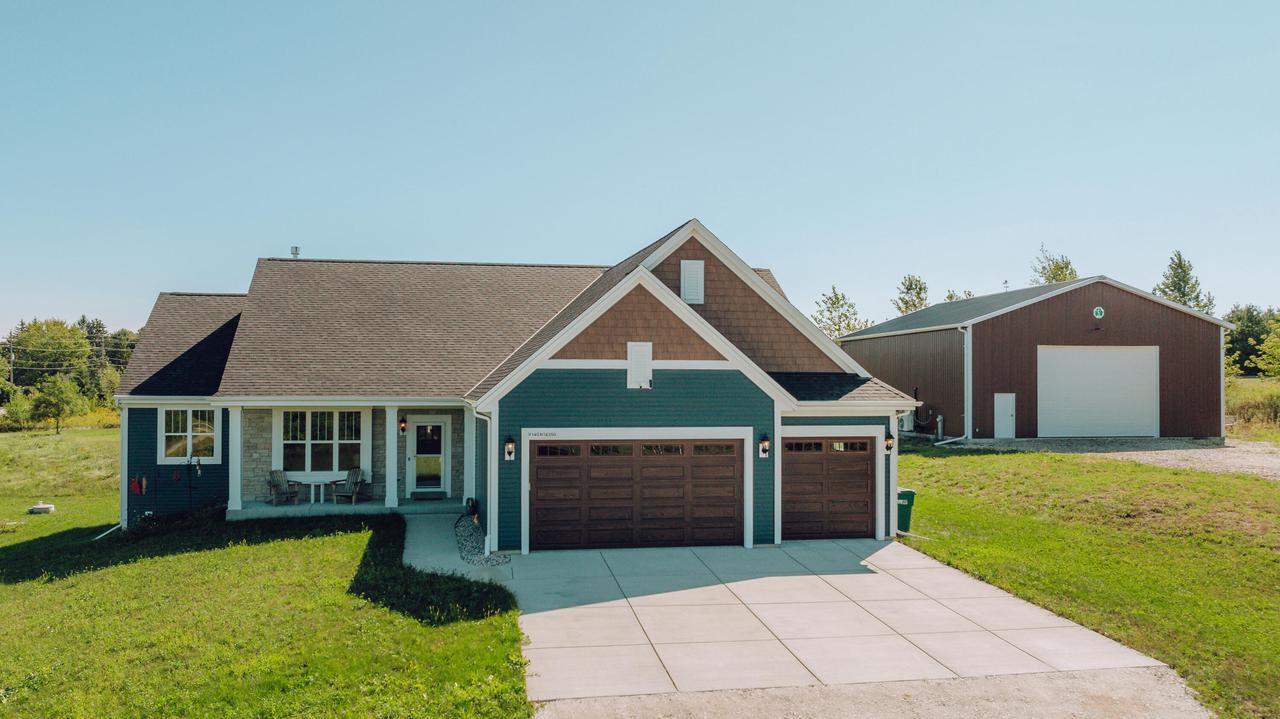 Country Aire Dr, Germantown, WI 53022