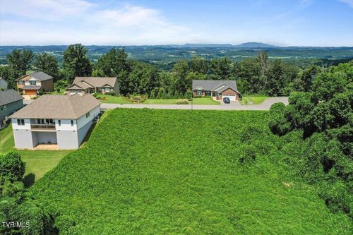 752 Birds Eye Vw, Jonesborough, TN, 37659-4579 | Card Image
