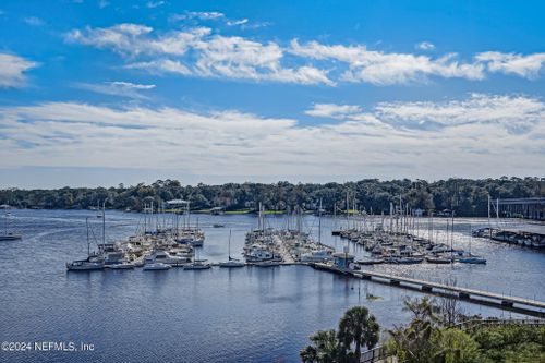 903-4401 Lakeside Dr, JACKSONVILLE, FL, 32210-3380 | Card Image