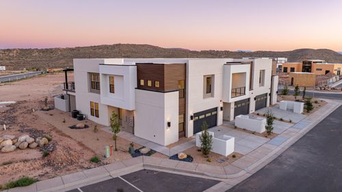 66-3462 Amanecer Ln, Washington, UT, 84780 | Card Image