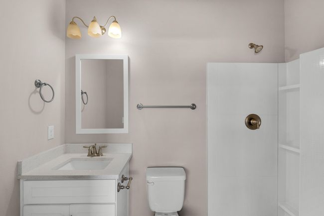 384 Date Palm Ln_20250610_110 | Image 29