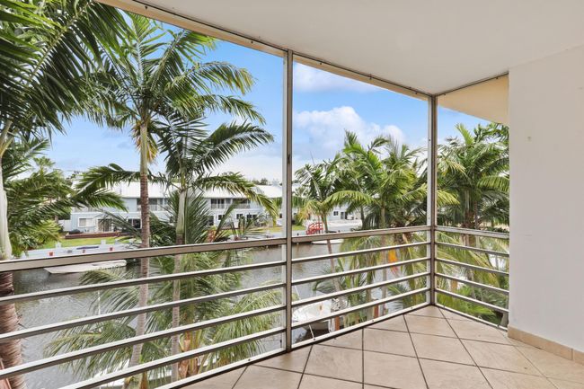 APT-367 - 4500 N Federal Hwy, Condo with 2 bedrooms, 2 bathrooms and null parking in Lighthouse Point FL | Image 8
