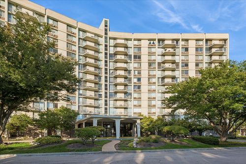 6a-20 N Tower Rd, Oak Brook, IL, 60523-1132 | Card Image